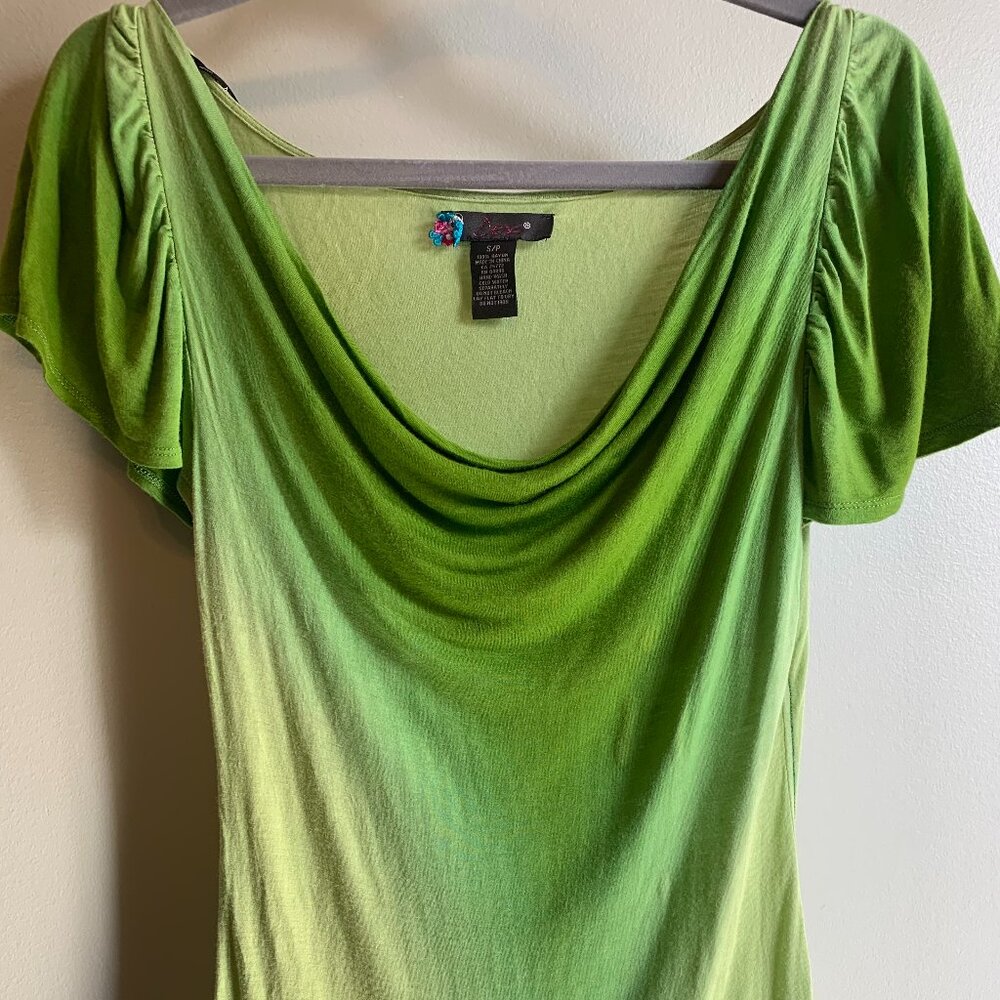 green tie-dye swoop neck top sz sm